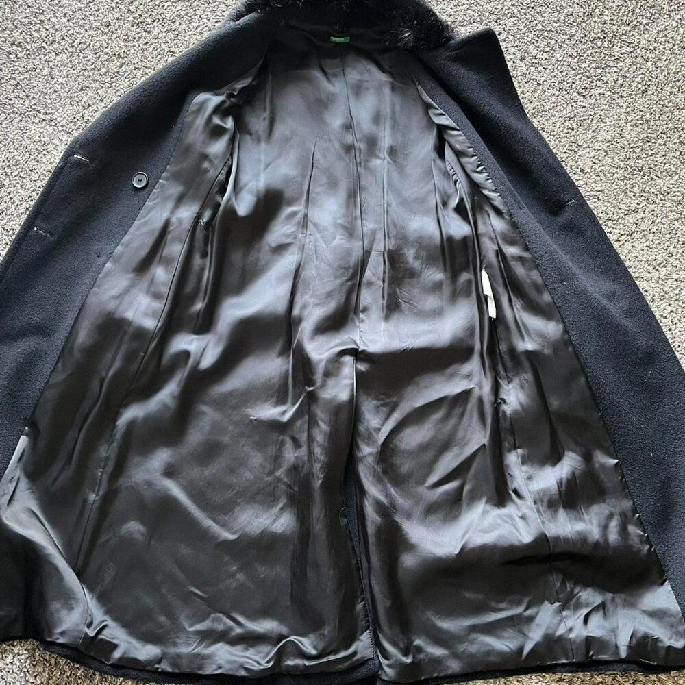 Of Benetton 100% Wool Black Trench Coat Women 10/Large Faux Fur Elegant Feminine - Picture 4 of 8